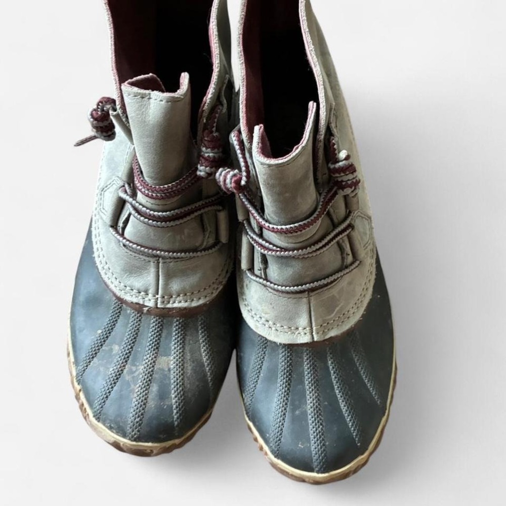 Sorel gray duck boots Women's Sz 10 #duckboots #hiking #gorpcore #bloke core